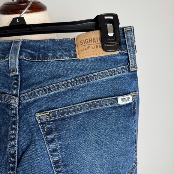 Signature Levi Strauss Jeans Easy Straight Fit - Picture 3 of 6